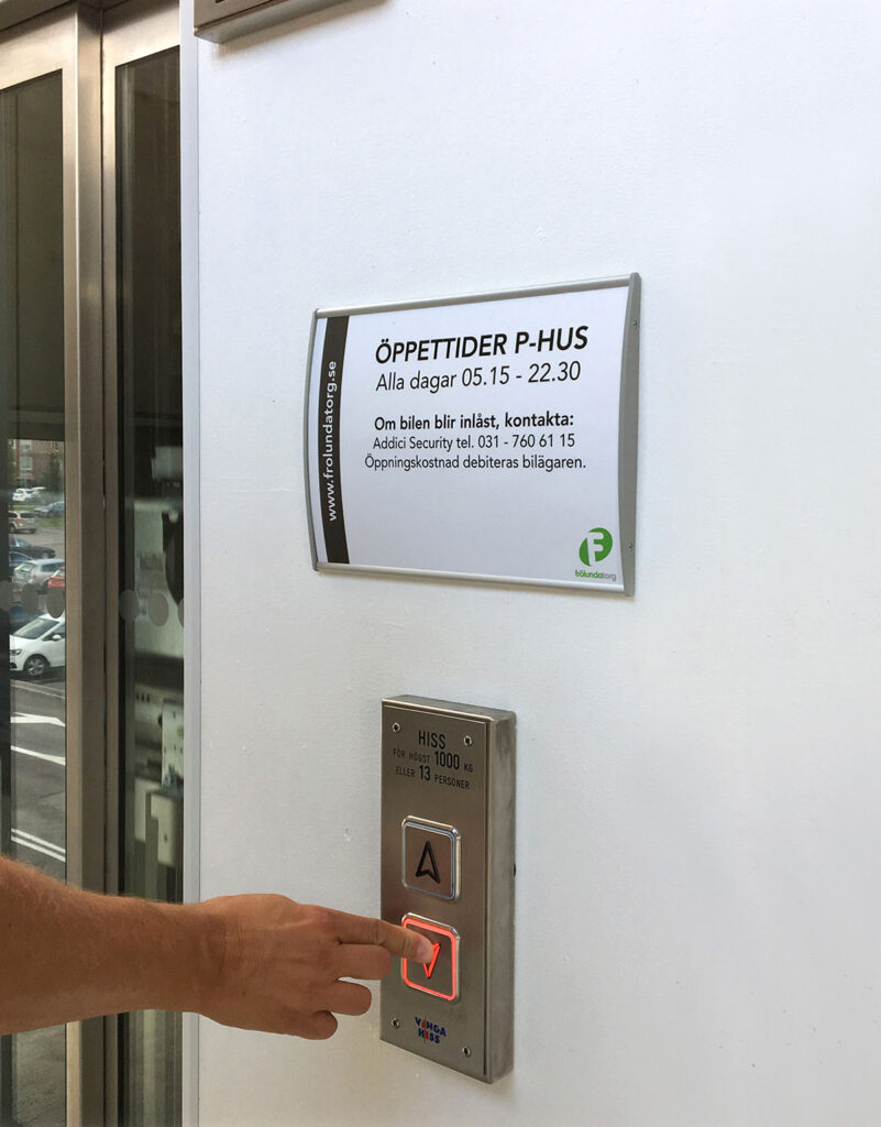 vent sign-door sign-HP132